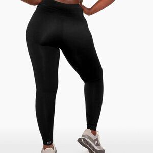 SET Active NWOT Sculptflex Black Onyx High Waisted Seamless Leggings size M